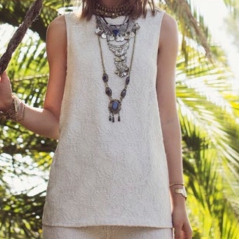 CHASOR Sleeveless top Size LARGE